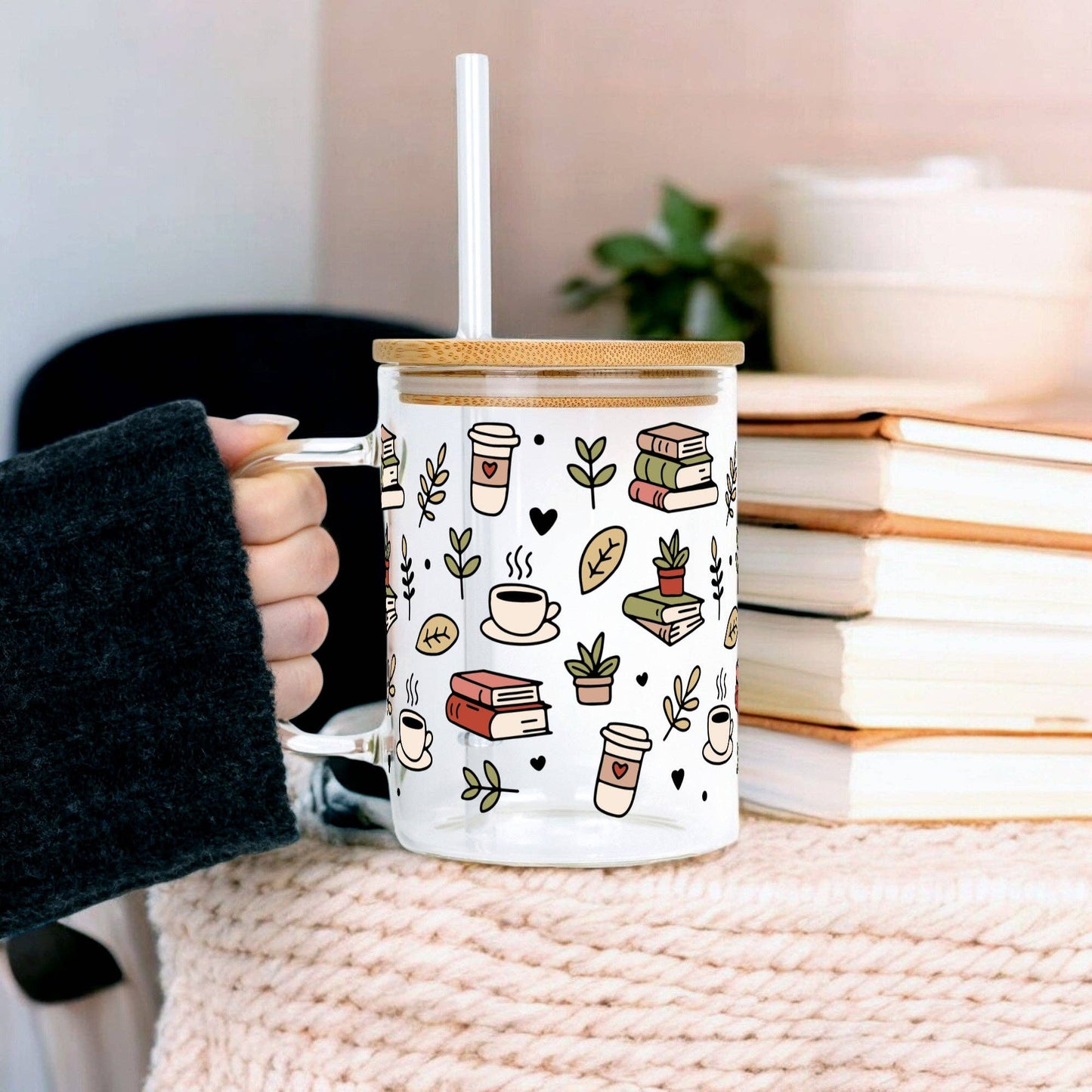 Cozy Reader Glass Cup w/Lid + Straw