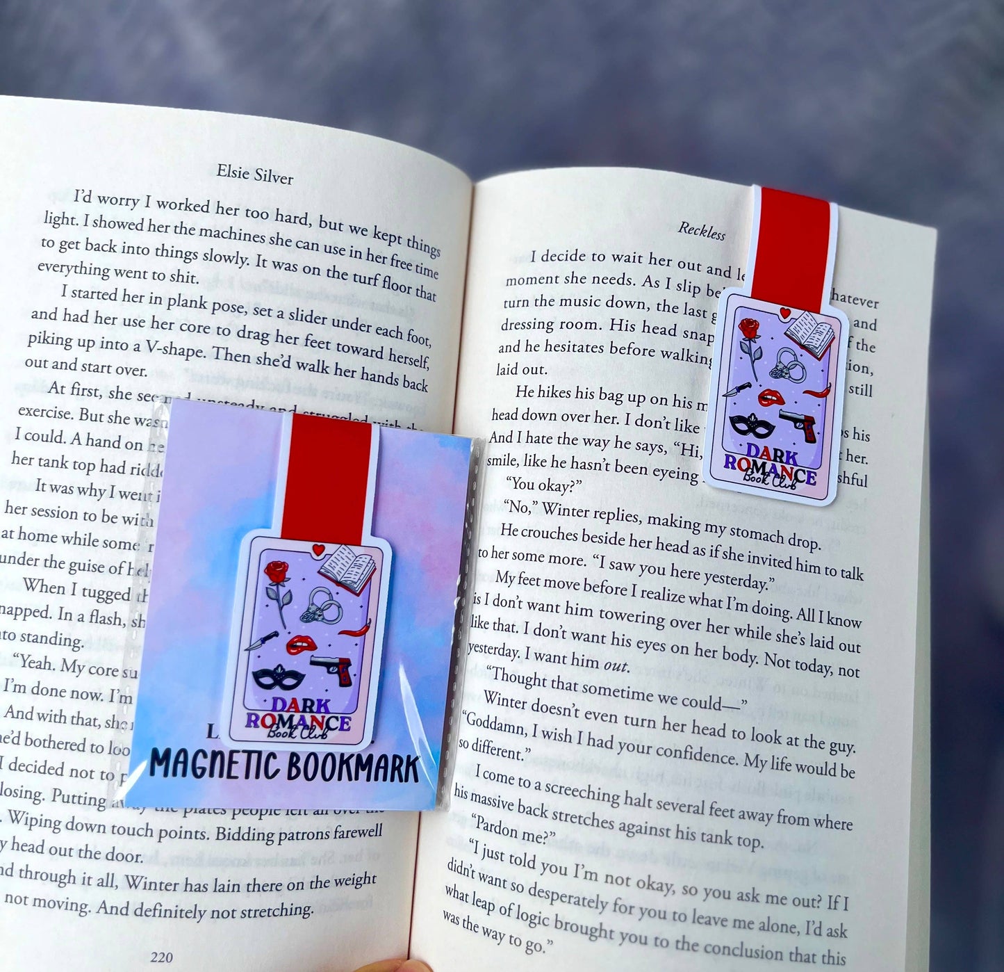 Dark Romance Lover 🖤 - Magnetic Bookmark