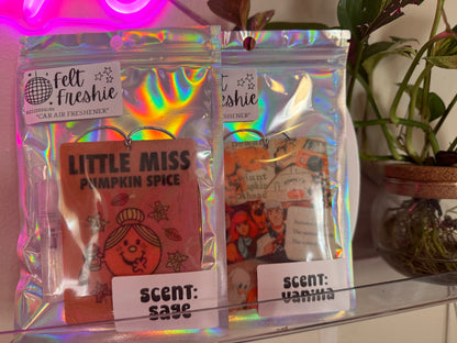 Fresh & Fabulous – 2-Pack Car Fresheners